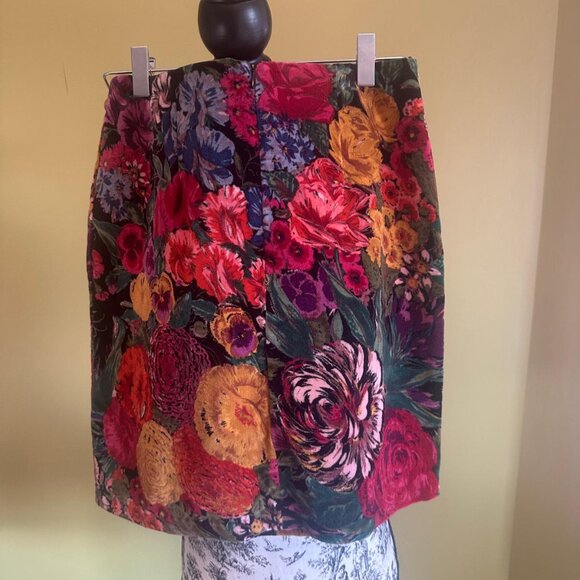 JABA NWT CRUSHED VELVET MINI SKIRT - Picture 6 of 7